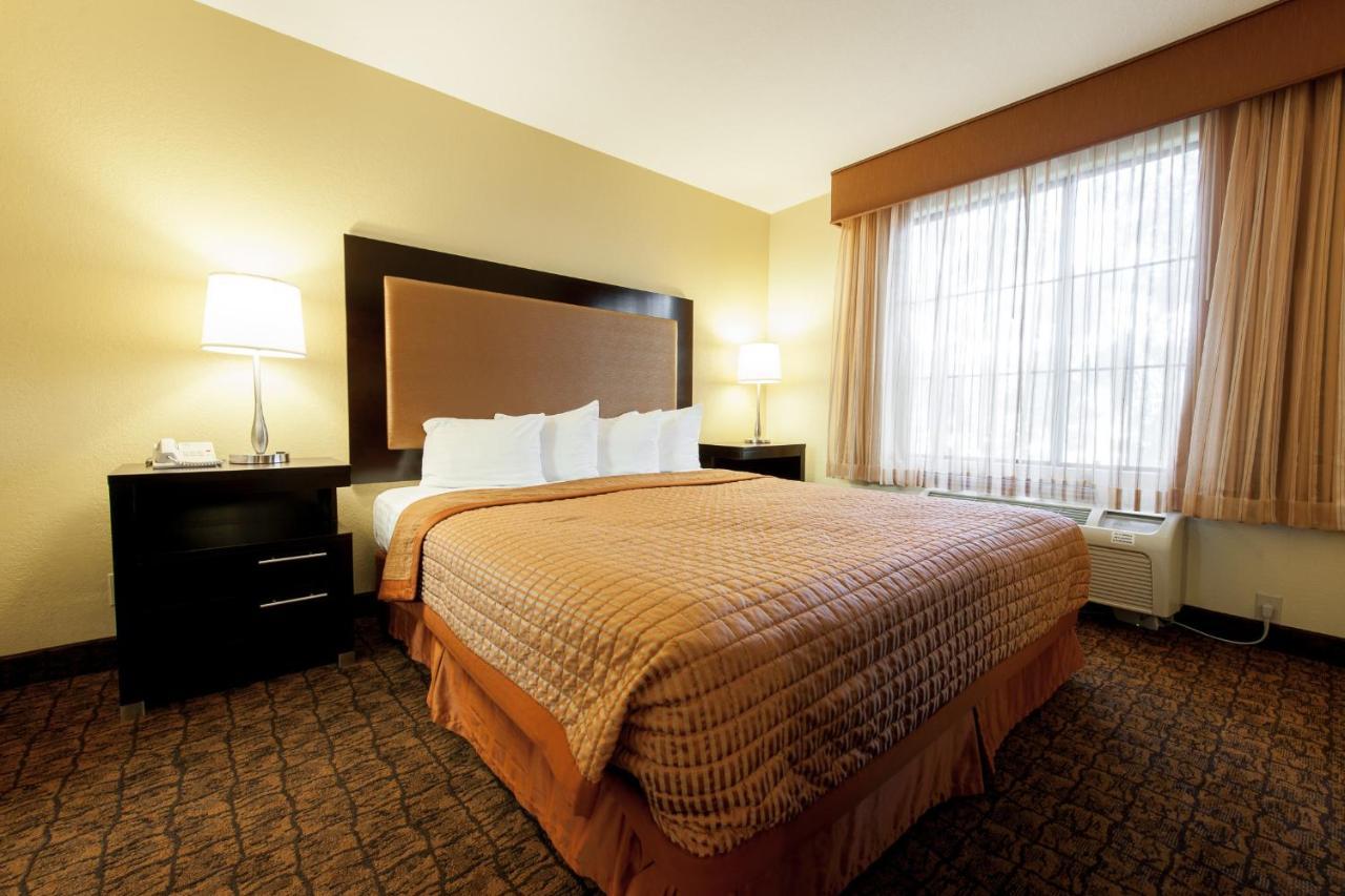 Best Western Escondido Hotel חדר תמונה
