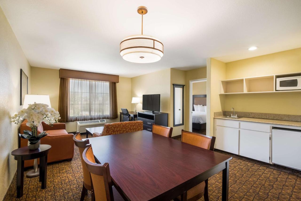 Best Western Escondido Hotel מראה חיצוני תמונה