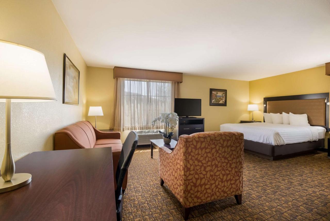 Best Western Escondido Hotel מראה חיצוני תמונה