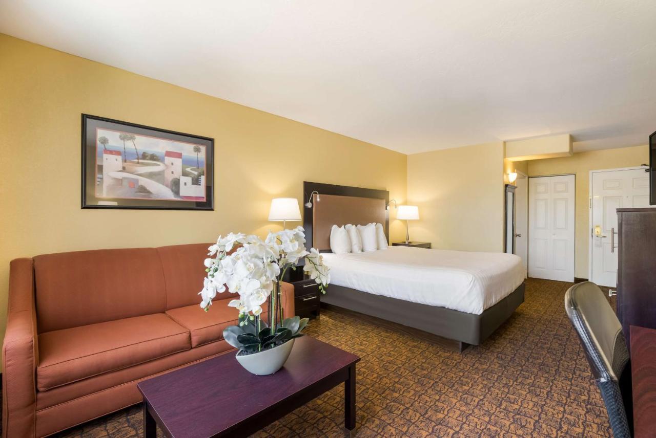 Best Western Escondido Hotel מראה חיצוני תמונה
